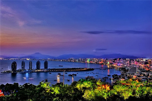 输入指令的小游戏（玩指令游戏）